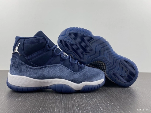 Rep Onekick WMNS AR0715-441 AIR NAVY JORDAN MIDNIGHT 11 VELVET 0822